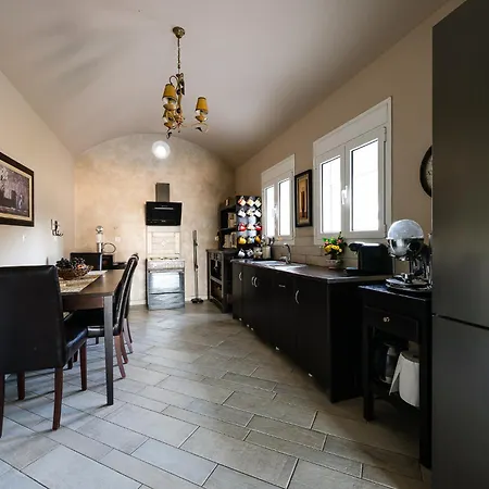 Aetheria Villa